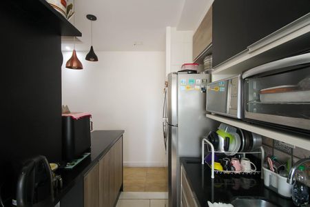 Apartamento à venda com 55m², 2 quartos e 1 vagaCozinha