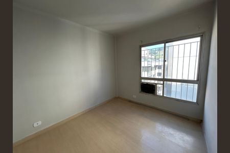 Apartamento à venda com 75m², 2 quartos e 1 vagaQuarto 2