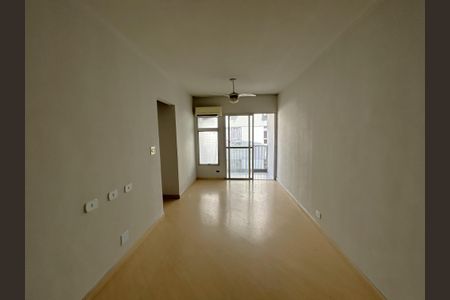 Sala de apartamento para alugar com 2 quartos, 75m² em Méier, Rio de Janeiro