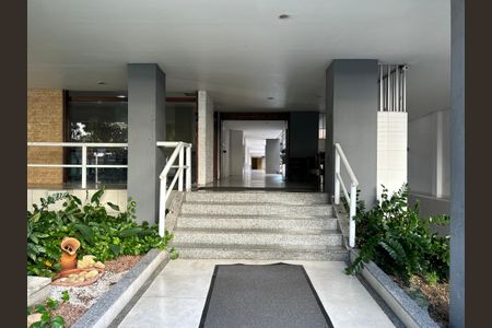 Apartamento à venda com 75m², 2 quartos e 1 vagaÁrea comum