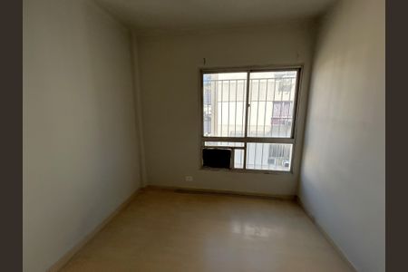Apartamento à venda com 75m², 2 quartos e 1 vagaQuarto 2