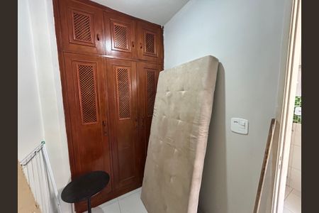 Apartamento à venda com 75m², 2 quartos e 1 vagaQuarto de Serviço