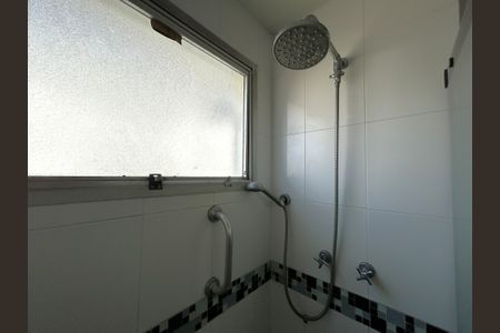 Apartamento à venda com 75m², 2 quartos e 1 vagaBanheiro