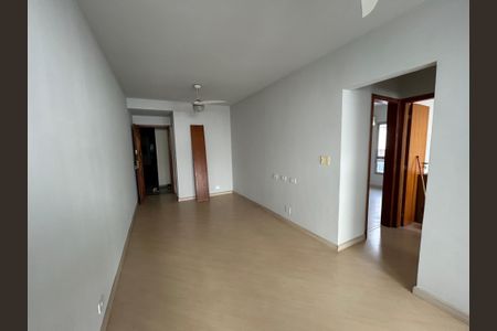 Sala de apartamento para alugar com 2 quartos, 75m² em Méier, Rio de Janeiro