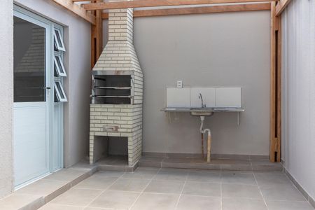 Apartamento para alugar com 40m², 2 quartos e sem vaga Apartamento para alugar com 40m², 2 quartos e sem vagaÁrea comum - Churrasqueira