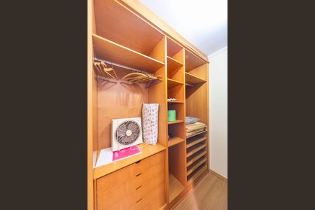 Apartamento à venda com 88m², 3 quartos e 2 vagas Apartamento à venda com 88m², 3 quartos e 2 vagasCloset do Quarto 3