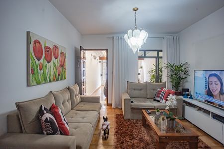 Sala de casa à venda com 2 quartos, 130m² em Sacoma, São Paulo