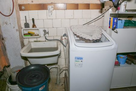 Casa à venda com 222m², 1 quarto e sem vagaÁrea de Serviço