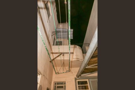 Casa à venda com 222m², 1 quarto e sem vagaÁrea de Serviço