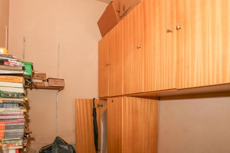 Casa à venda com 222m², 1 quarto e sem vagaQuarto