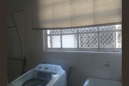 Casa de condomínio à venda com 90m², 2 quartos e 1 vagaÁrea de Serviço