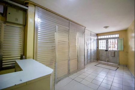 Apartamento à venda com 99m², 3 quartos e sem vagaÁrea externa