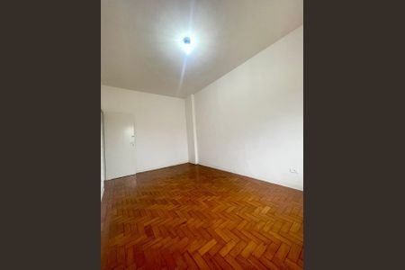 Apartamento à venda com 99m², 3 quartos e sem vagaSala