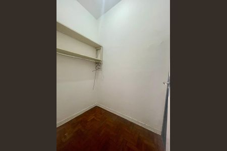 Apartamento à venda com 99m², 3 quartos e sem vagaQuarto