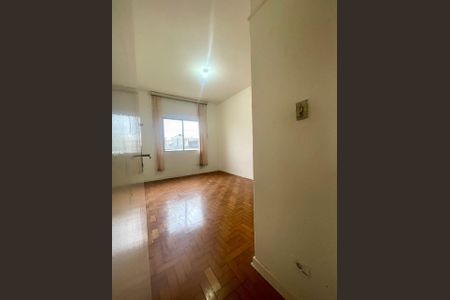 Apartamento à venda com 99m², 3 quartos e sem vagaQuarto