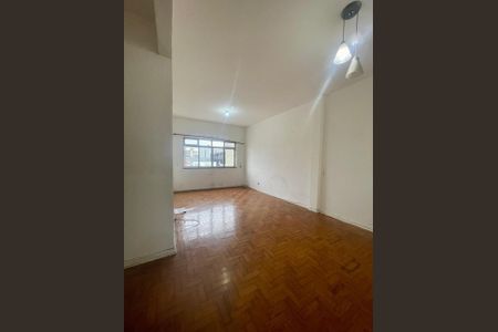 Apartamento à venda com 99m², 3 quartos e sem vagaSala