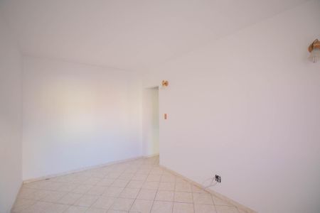 Sala de apartamento para alugar com 2 quartos, 72m² em Colubandê, São Gonçalo