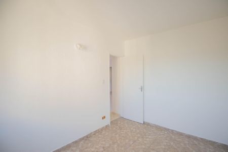 Quarto 2 de apartamento para alugar com 2 quartos, 72m² em Colubandê, São Gonçalo