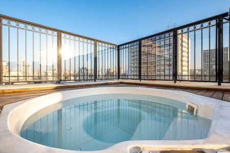 Studio para alugar com 28m², 1 quarto e 1 vagaPiscina