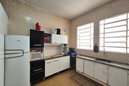 Casa para alugar com 150m², 3 quartos e 2 vagasCozinha 