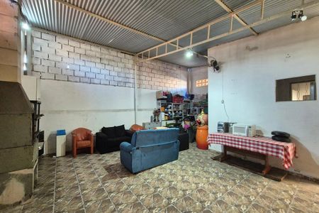 Casa para alugar com 150m², 3 quartos e 2 vagasÁrea comum - Salão de festas