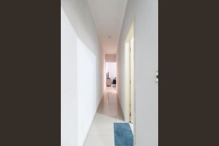 Casa à venda com 137m², 2 quartos e 2 vagas Casa à venda com 137m², 2 quartos e 2 vagasCorredor