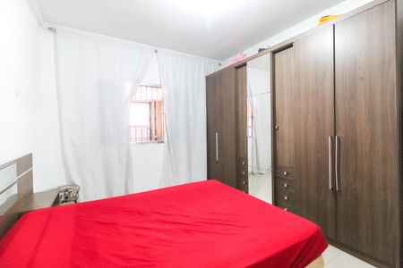 Casa à venda com 137m², 2 quartos e 2 vagas Casa à venda com 137m², 2 quartos e 2 vagasQuarto 2