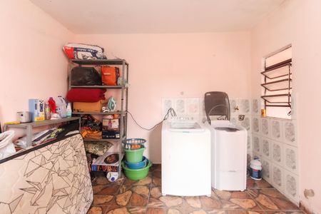 Casa à venda com 137m², 2 quartos e 2 vagas Casa à venda com 137m², 2 quartos e 2 vagasÁrea de Serviço