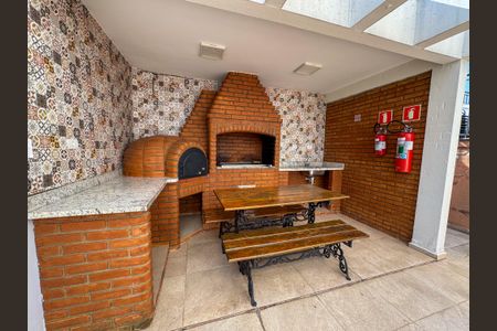 Apartamento à venda com 60m², 2 quartos e 1 vagaÁrea comum - Churrasqueira