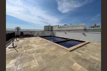 Apartamento à venda com 60m², 2 quartos e 1 vagaÁrea comum - Piscina
