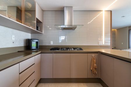 Apartamento à venda com 112m², 3 quartos e 2 vagas Apartamento à venda com 112m², 3 quartos e 2 vagasCozinha