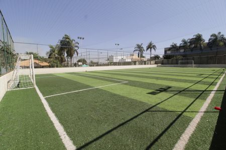 Casa de condomínio para alugar com 485m², 4 quartos e 2 vagasQuadra Esportiva