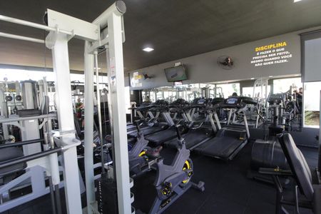 Casa de condomínio para alugar com 485m², 4 quartos e 2 vagasÁrea comum - Academia