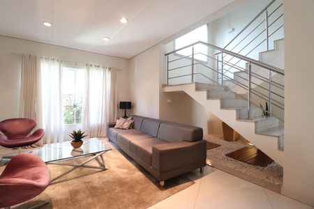 Casa de condomínio para alugar com 485m², 4 quartos e 2 vagasSala 2