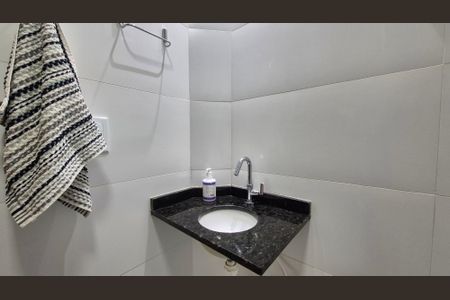 Apartamento à venda com 2 quartos, 48m² em Pinheirinho, Santo André