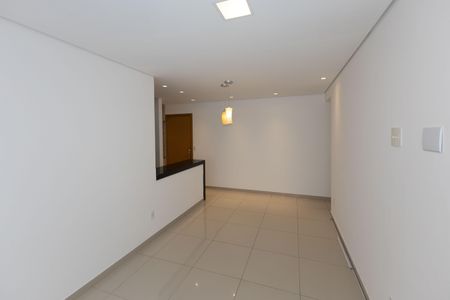 Apartamento para alugar com 68m², 2 quartos e 2 vagasSala