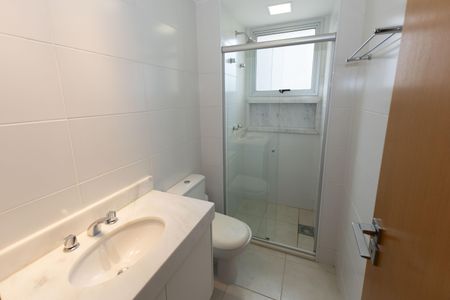 Apartamento para alugar com 68m², 2 quartos e 2 vagasBanheiro 1