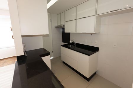 Apartamento para alugar com 68m², 2 quartos e 2 vagasCozinha