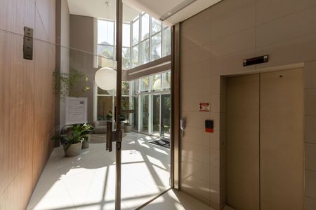 Apartamento para alugar com 68m², 2 quartos e 2 vagasÁrea comum - Recepção do Prédio