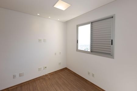 Apartamento para alugar com 68m², 2 quartos e 2 vagasQuarto 1