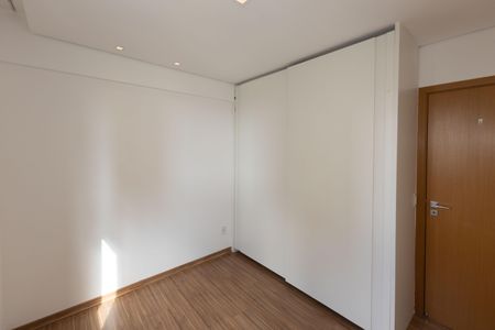 Apartamento para alugar com 68m², 2 quartos e 2 vagasQuarto 1
