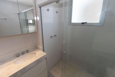 Apartamento para alugar com 68m², 2 quartos e 2 vagasBanheiro da Suíte 1