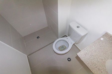 Apartamento para alugar com 41m², 2 quartos e sem vagaBanheiro