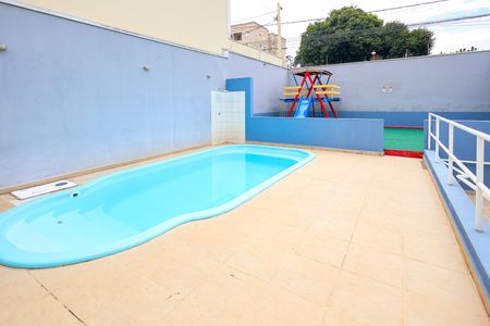 Apartamento para alugar com 66m², 2 quartos e 1 vagaÁrea comum - Piscina