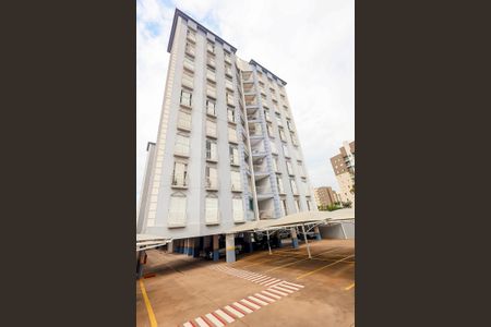 Apartamento para alugar com 66m², 2 quartos e 1 vagaFachada do bloco