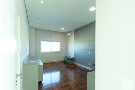 Casa de condomínio para alugar com 950m², 4 quartos e 6 vagas Casa de condomínio para alugar com 950m², 4 quartos e 6 vagasSuíte 3