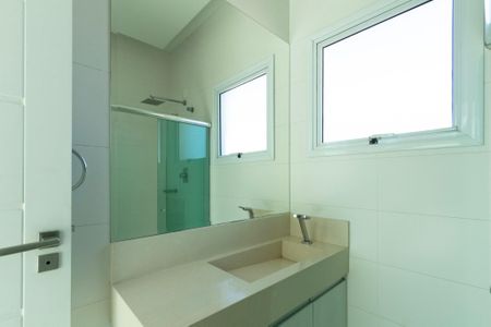Casa de condomínio para alugar com 950m², 4 quartos e 6 vagas Casa de condomínio para alugar com 950m², 4 quartos e 6 vagasBanheiro Área gourmet