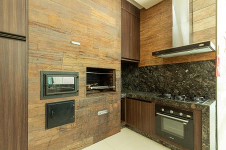 Casa de condomínio para alugar com 950m², 4 quartos e 6 vagas Casa de condomínio para alugar com 950m², 4 quartos e 6 vagasÁrea gourmet