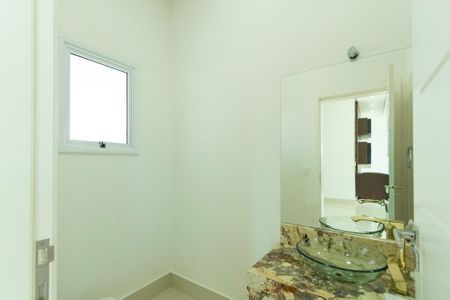 Casa de condomínio para alugar com 950m², 4 quartos e 6 vagas Casa de condomínio para alugar com 950m², 4 quartos e 6 vagasLavabo