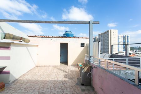 Casa para alugar com 75m², 3 quartos e 1 vagaÁrea de Serviço